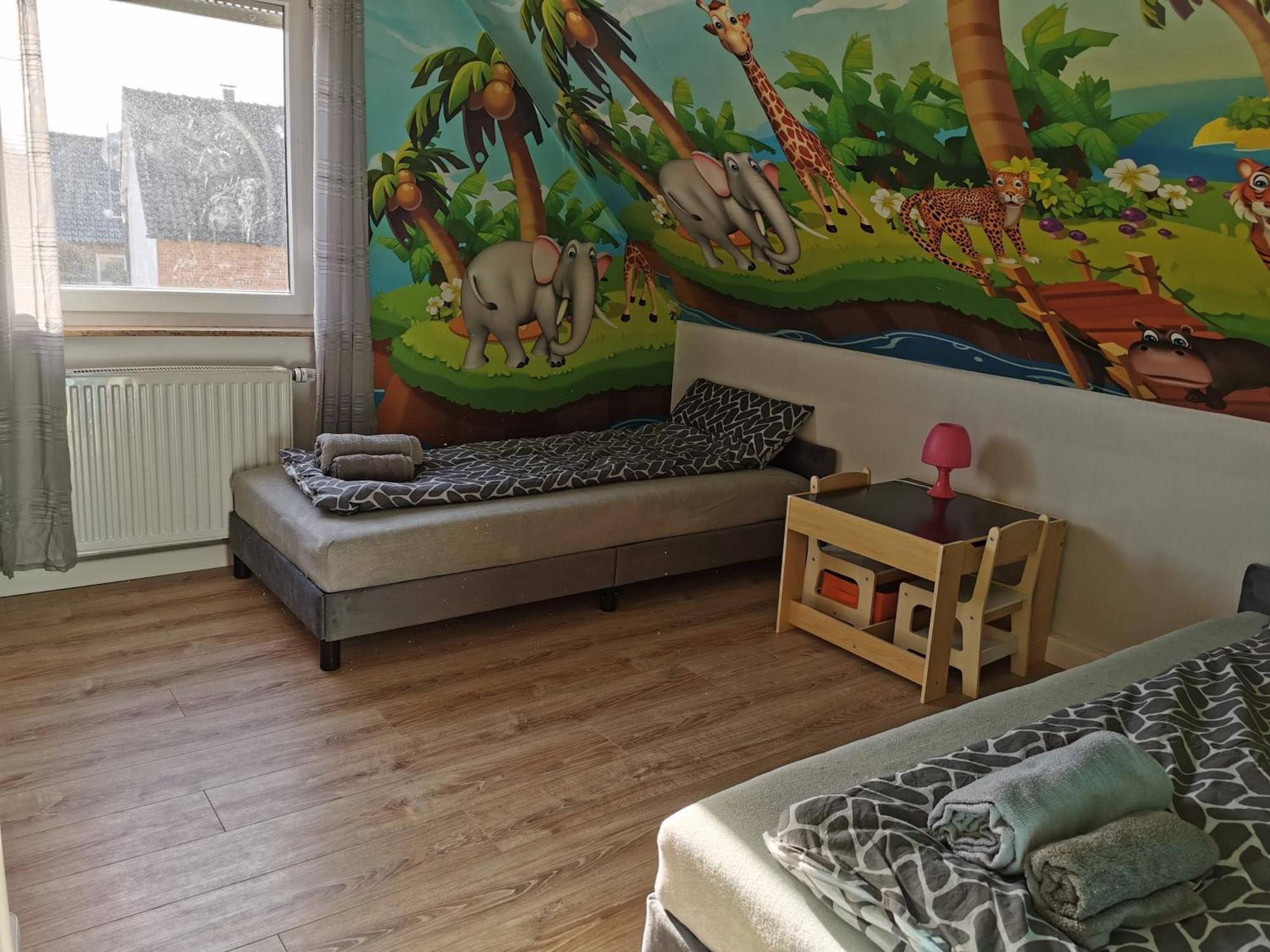 4-Zimmer-Wohnung Mit 6 Betten Bad Oeynhausen Exterior foto